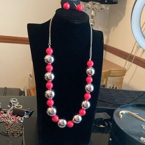 Elegant Pink and Silver Beaded Necklace and Earring Set
